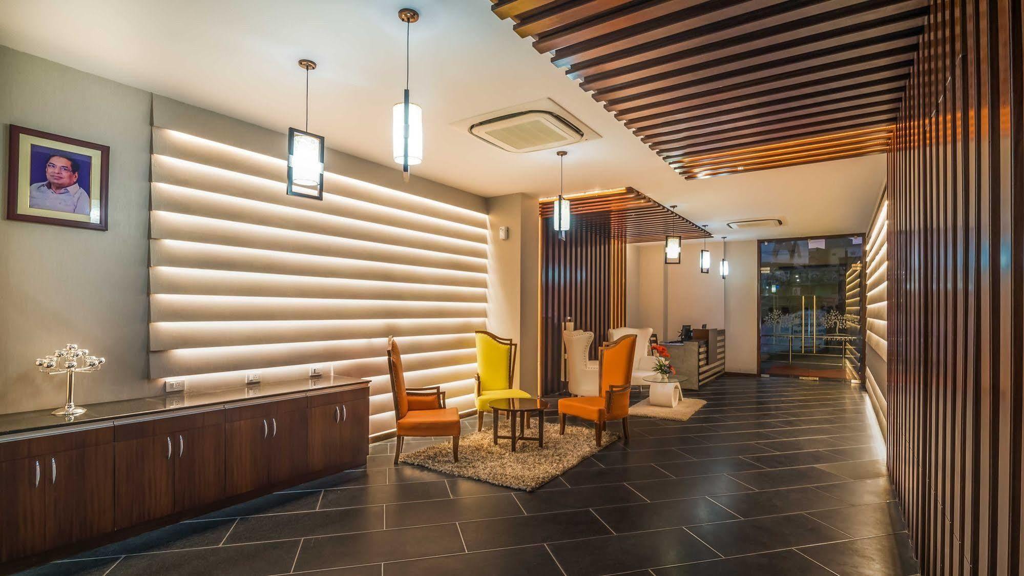 Mango Hotels Prangan Bhubaneswar Exterior photo