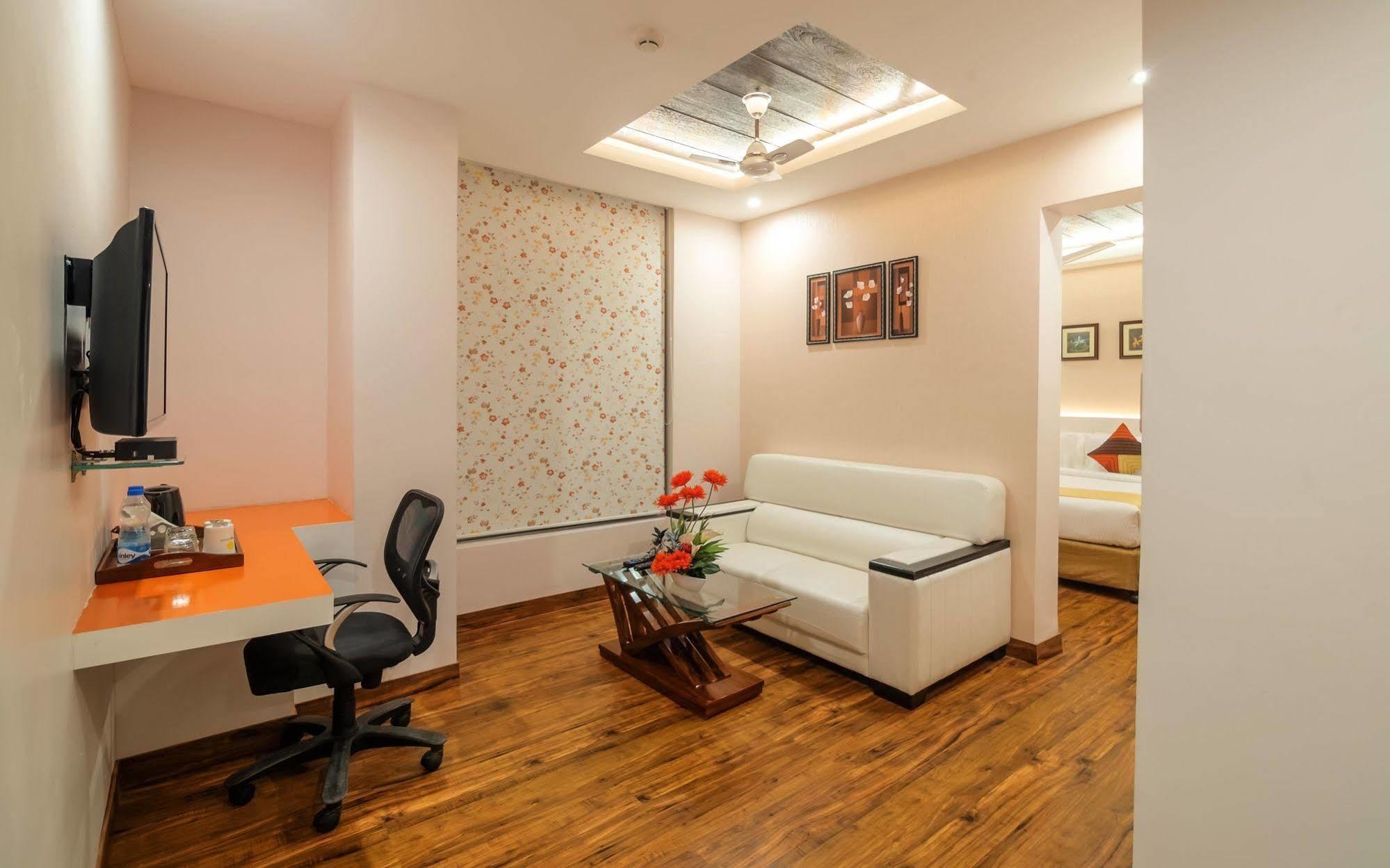 Mango Hotels Prangan Bhubaneswar Exterior photo